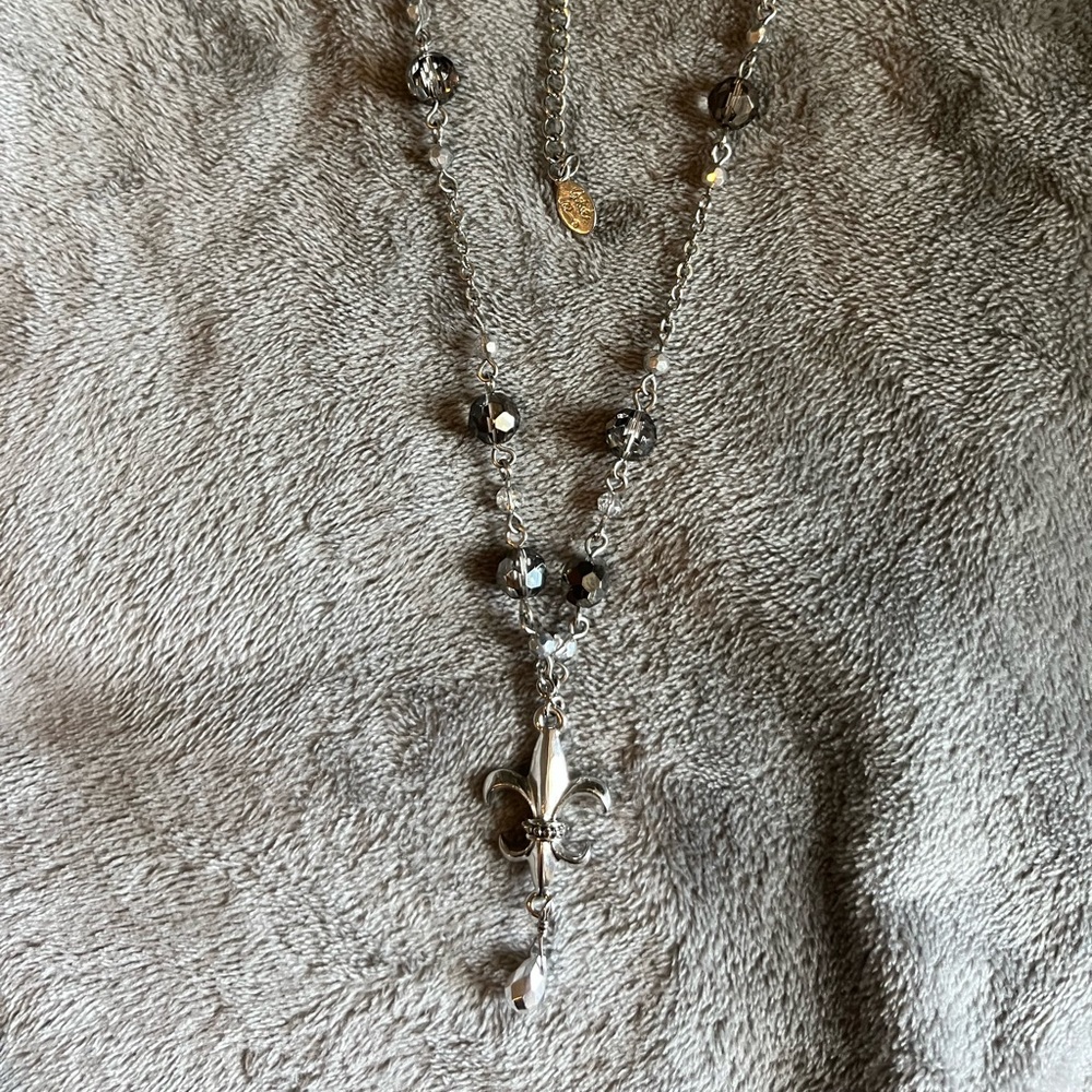 Fleur de Lis Necklace